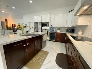 14550 SW 166th Ter in Miami, FL - Building Photo - Building Photo