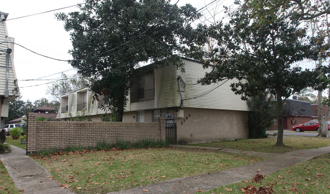 2200-2204 Idaho Ave in Kenner, LA - Foto de edificio - Building Photo