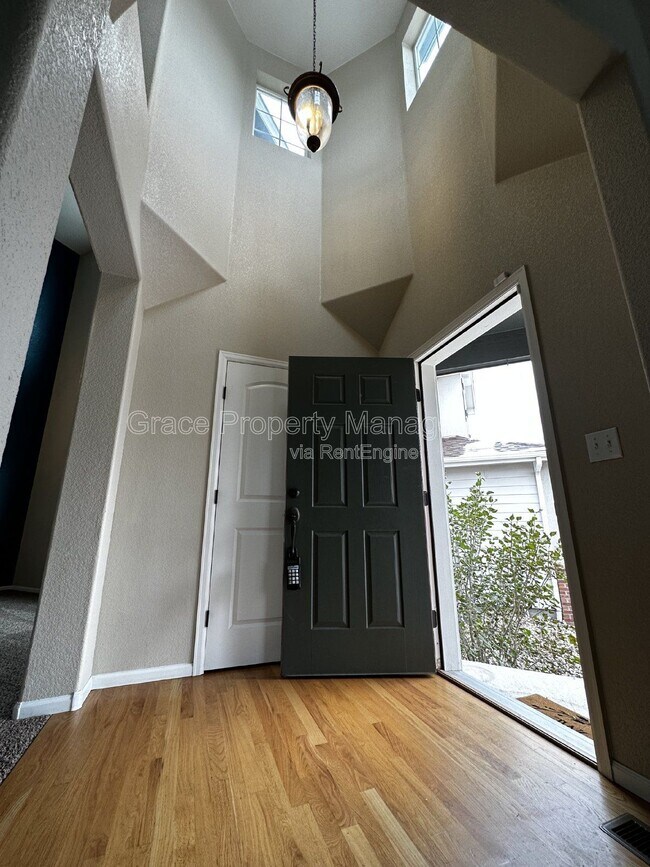 16270 E 106th Way in Commerce City, CO - Building Photo - Building Photo