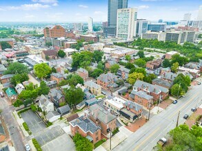 551 S 3rd St in Columbus, OH - Foto de edificio - Building Photo