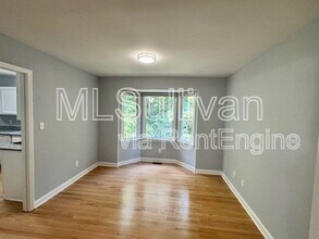 302 Rushingwater Dr in Cary, NC - Building Photo - Building Photo