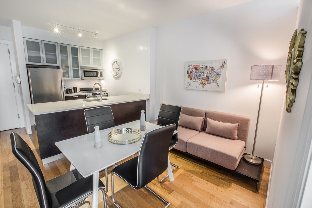 808 Columbus Ave-Unit -14D in New York, NY - Building Photo