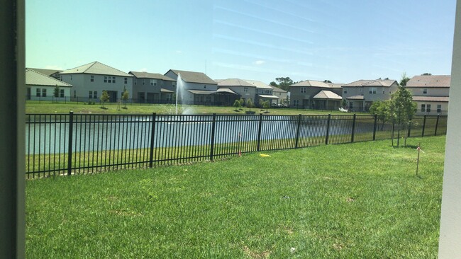 12779 Westside Vlg Lp in Windermere, FL - Building Photo - Building Photo