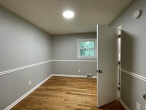 5900 Edgewood Ave in Lynchburg, VA - Building Photo - Building Photo