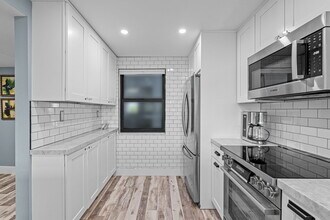 1401 N Riverside Dr, Unit 604 in Pompano Beach, FL - Building Photo - Building Photo