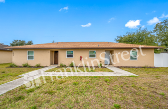 1619 Goodyear Ave in Lakeland, FL - Building Photo - Building Photo