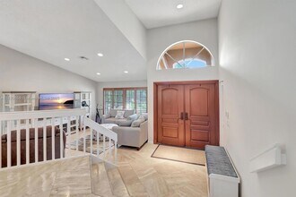 19314 King Palm Ct in Boca Raton, FL - Building Photo - Building Photo