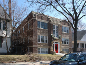 2705 Dupont Ave S in Minneapolis, MN - Building Photo - Building Photo