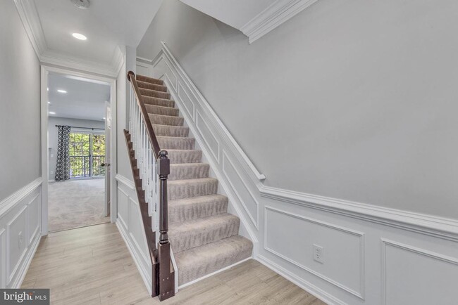 5980 Kimberly Anne Way in Alexandria, VA - Foto de edificio - Building Photo