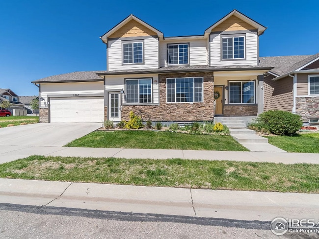 property at 2507 Lynnhaven Ln