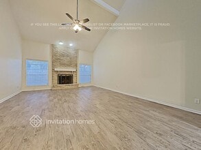 13406 Meisterwood Dr in Houston, TX - Building Photo - Building Photo