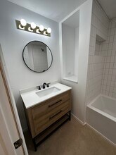 2022 N Kedzie Ave in Chicago, IL - Building Photo - Building Photo