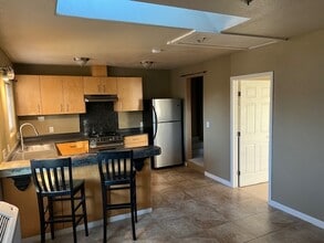 701 Wilbur Ave in Antioch, CA - Building Photo - Building Photo
