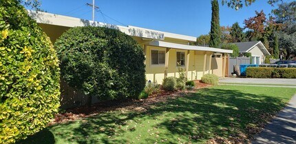 1999 Grosse Ave in Santa Rosa, CA - Building Photo - Building Photo