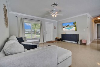 538 Ibis Dr in Delray Beach, FL - Foto de edificio - Building Photo