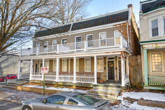 2203 W Cary St in Richmond, VA - Building Photo - Building Photo