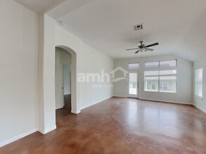 101 Brook Shire in Cibolo, TX - Building Photo - Building Photo