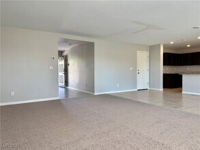 4563 Cotton Quail Ave in Las Vegas, NV - Building Photo - Building Photo