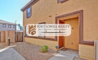 8169 W Groom Creek Rd in Phoenix, AZ - Building Photo