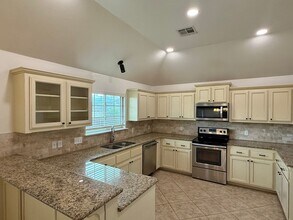 6609 NW 159th St in Edmond, OK - Building Photo - Building Photo