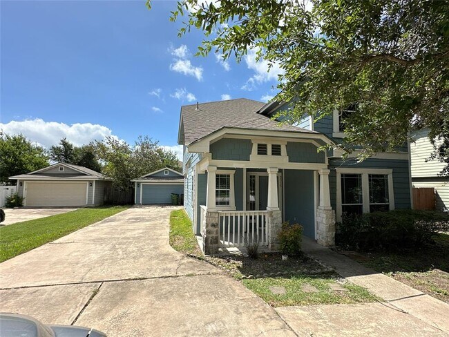 property at 2315 Bluffstone Dr