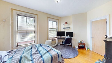 86 Hammond St, Unit 2 in Boston, MA - Building Photo - Building Photo