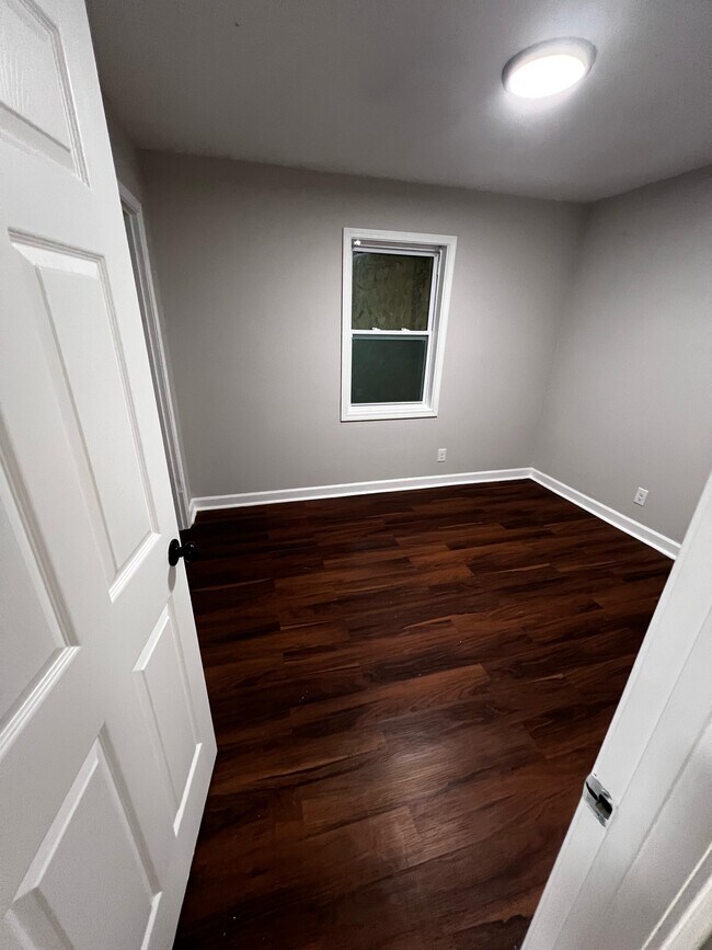 3927 Dearborn St in Memphis, TN - Building Photo - Building Photo