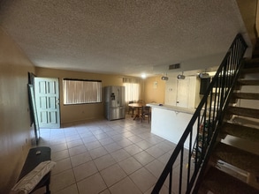 3487 20th St in Highland, CA - Building Photo - Building Photo