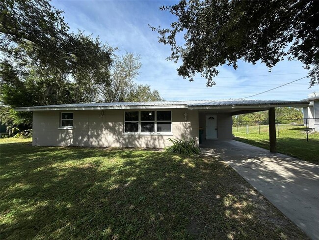 property at 4722 Fairway Dr S