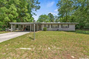 3028 NW 2nd Ave in Gainesville, FL - Building Photo