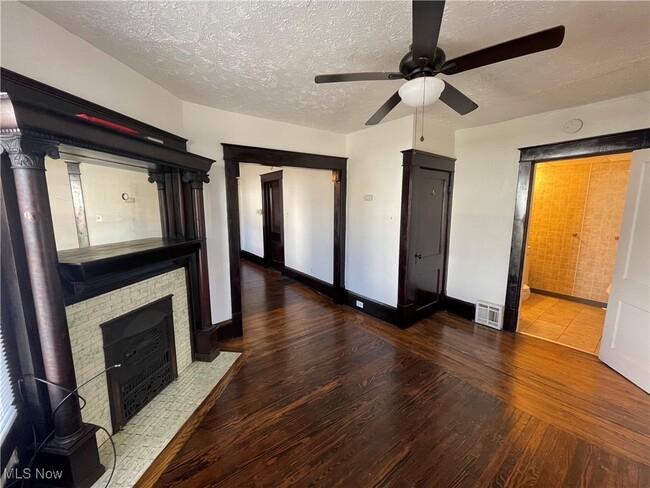 property at 1052 Yale St