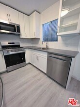 525 Broadway St in Los Angeles, CA - Building Photo - Building Photo