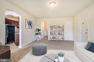 1525 28th St SE in Washington, DC - Building Photo - Building Photo