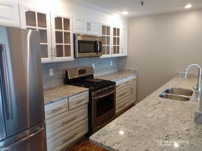 4 Canal Park-Unit -Apt 511 in Cambridge, MA - Foto de edificio - Building Photo