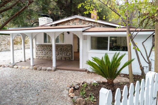 property at 1411 Bonnell Dr