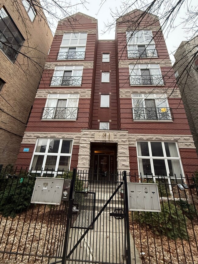 property at 2117 W Rice St