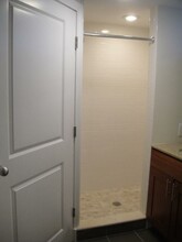 34 Sussex St, Unit 1 in Boston, MA - Foto de edificio - Building Photo