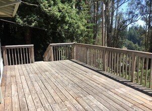 221 Gillette Rd in Watsonville, CA - Building Photo - Building Photo