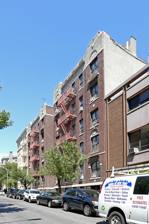 465 W 152nd St in New York, NY - Building Photo