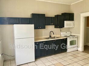 538 Tucker St in Dyersburg, TN - Building Photo - Building Photo