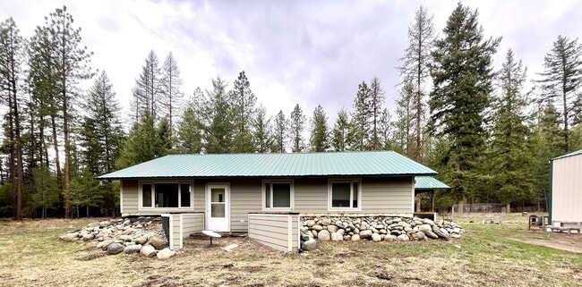 property at 1406 Evans Cutoff Rd