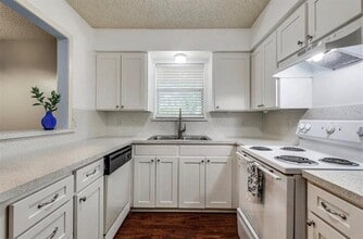 627 Texas St in Denton, TX - Building Photo - Building Photo