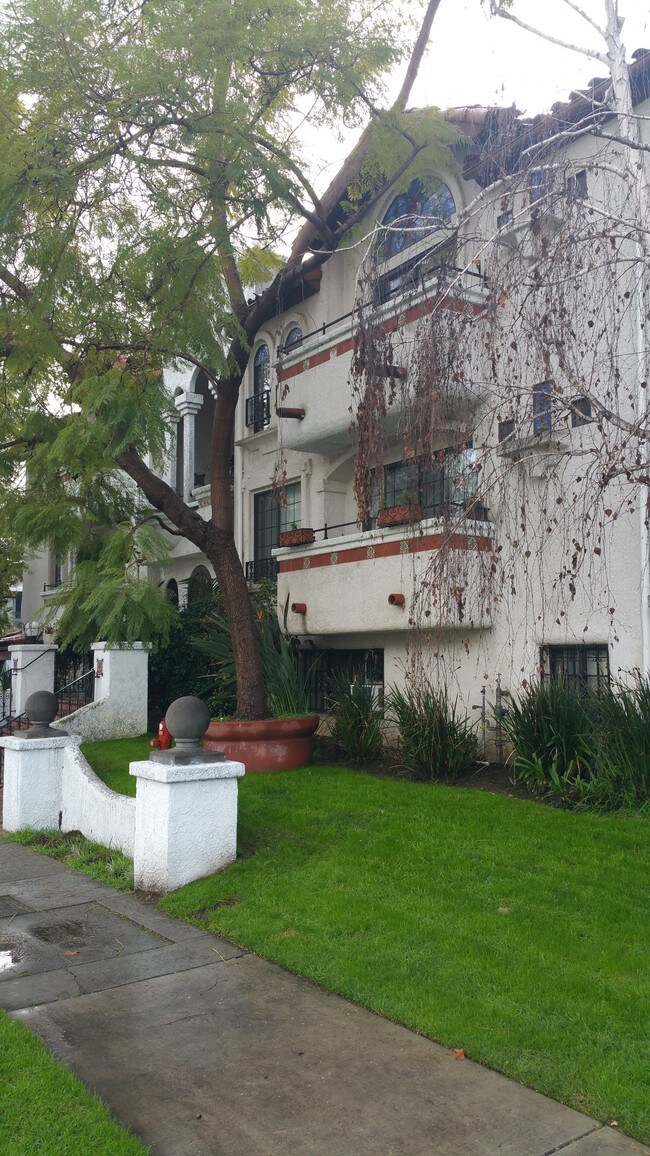 3291 Sawtelle Blvd Apartments and Nearby Los Angeles Apartments For