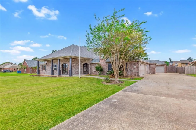 1630 Hollow Cove in Lake Charles, LA - Building Photo - Building Photo