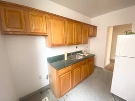 8302 6th Ave in Brooklyn, NY - Building Photo