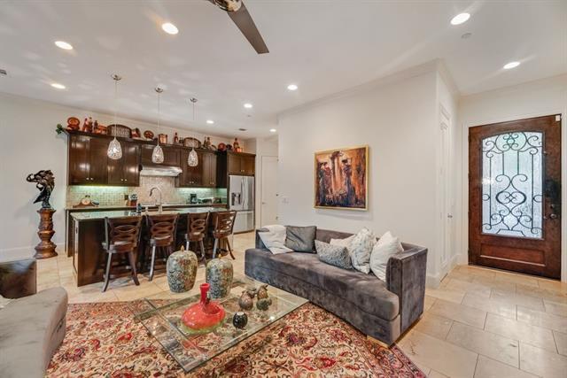 property at 14733 Stanford Ct