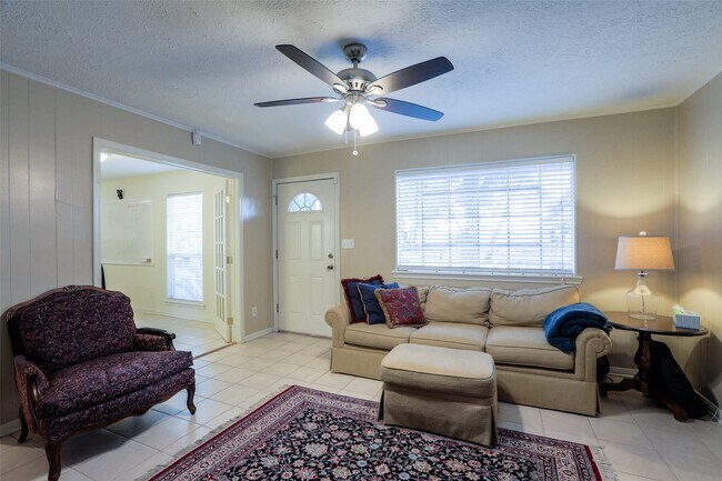 12810 Mcswain Rd in Cypress, TX - Building Photo - Building Photo