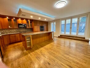 1628 N Mohawk St in Chicago, IL - Building Photo - Building Photo