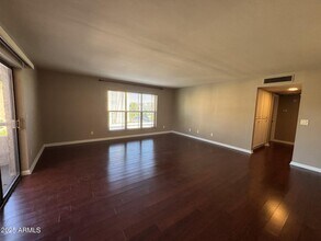 5122 N 31st Way in Phoenix, AZ - Building Photo - Building Photo