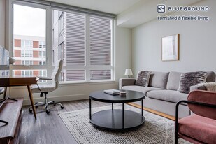 19888 40th Ave W in Lynnwood, WA - Building Photo